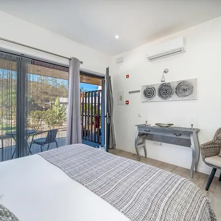 Atitudo Nature-algarve Escape * ポルティマン