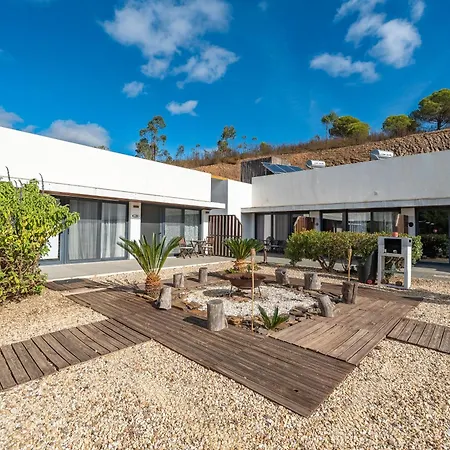 Atitudo Nature-algarve Escape ヴィラ *